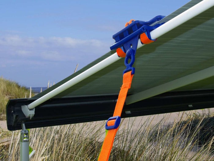 Peggy peg strap stabilizza a terra tende e verande arancione con gancio per canalina blu e molla - Emporio Degani
